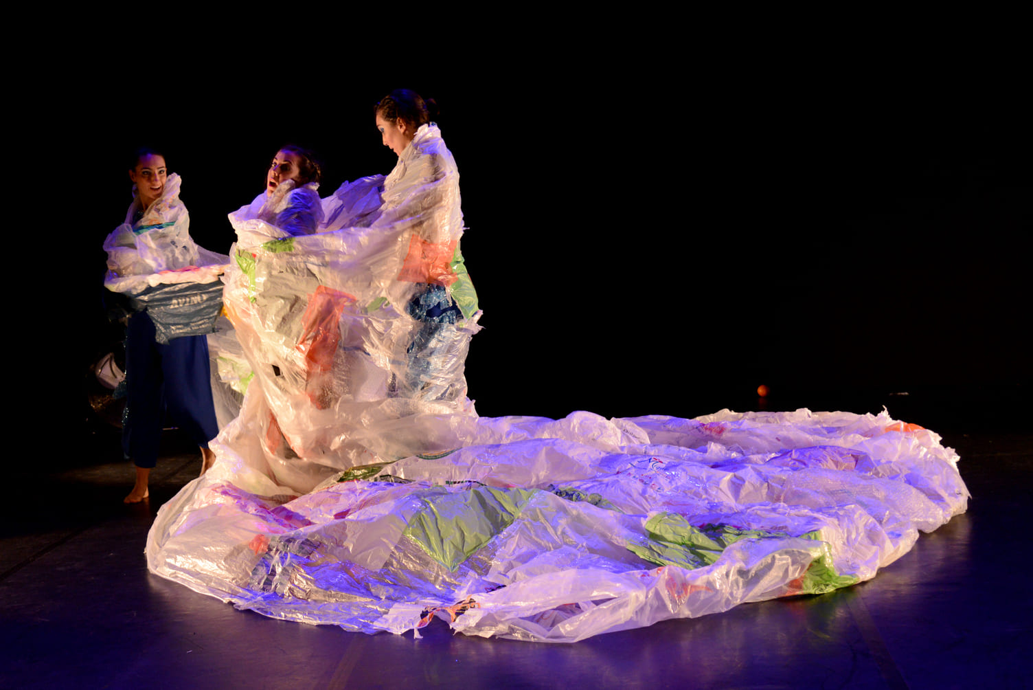 Helena Gómez – Creación